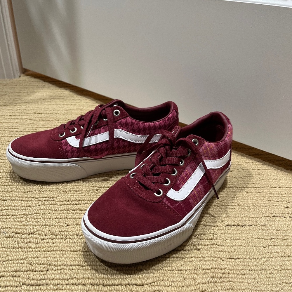 Vans Women’s Old Skool Platform